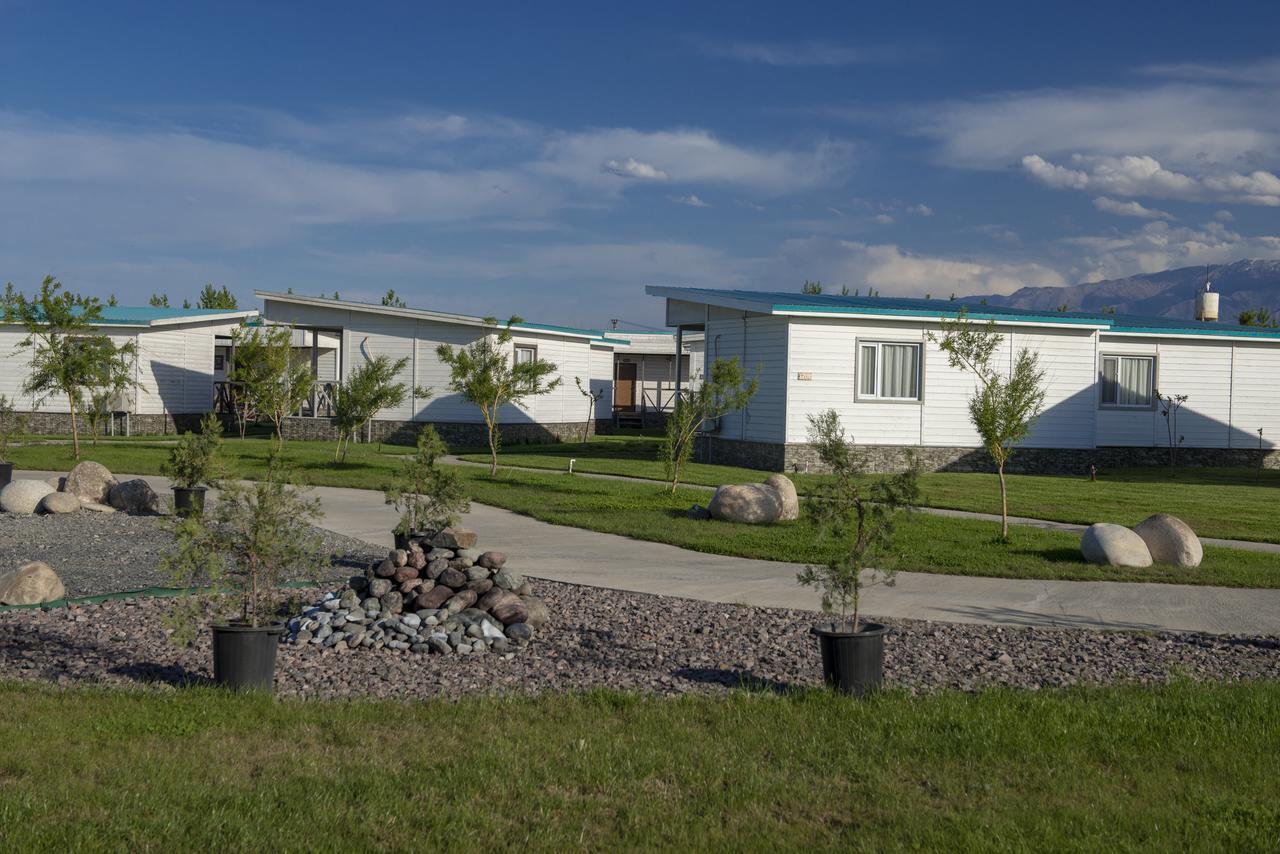 Aquamarine Resort Akshi Eksteriør billede